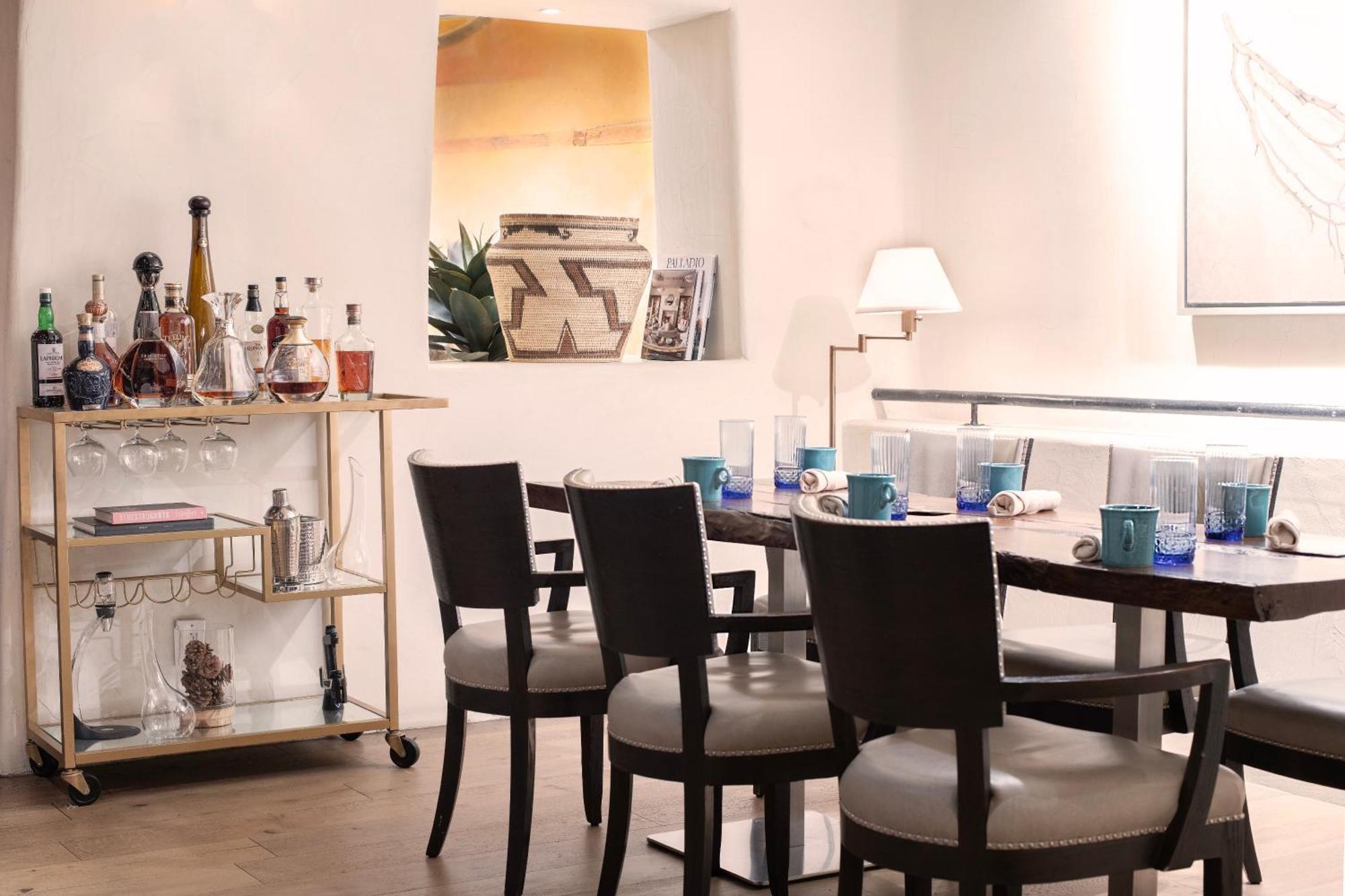 Rosewood Of The Anasazi 5*
